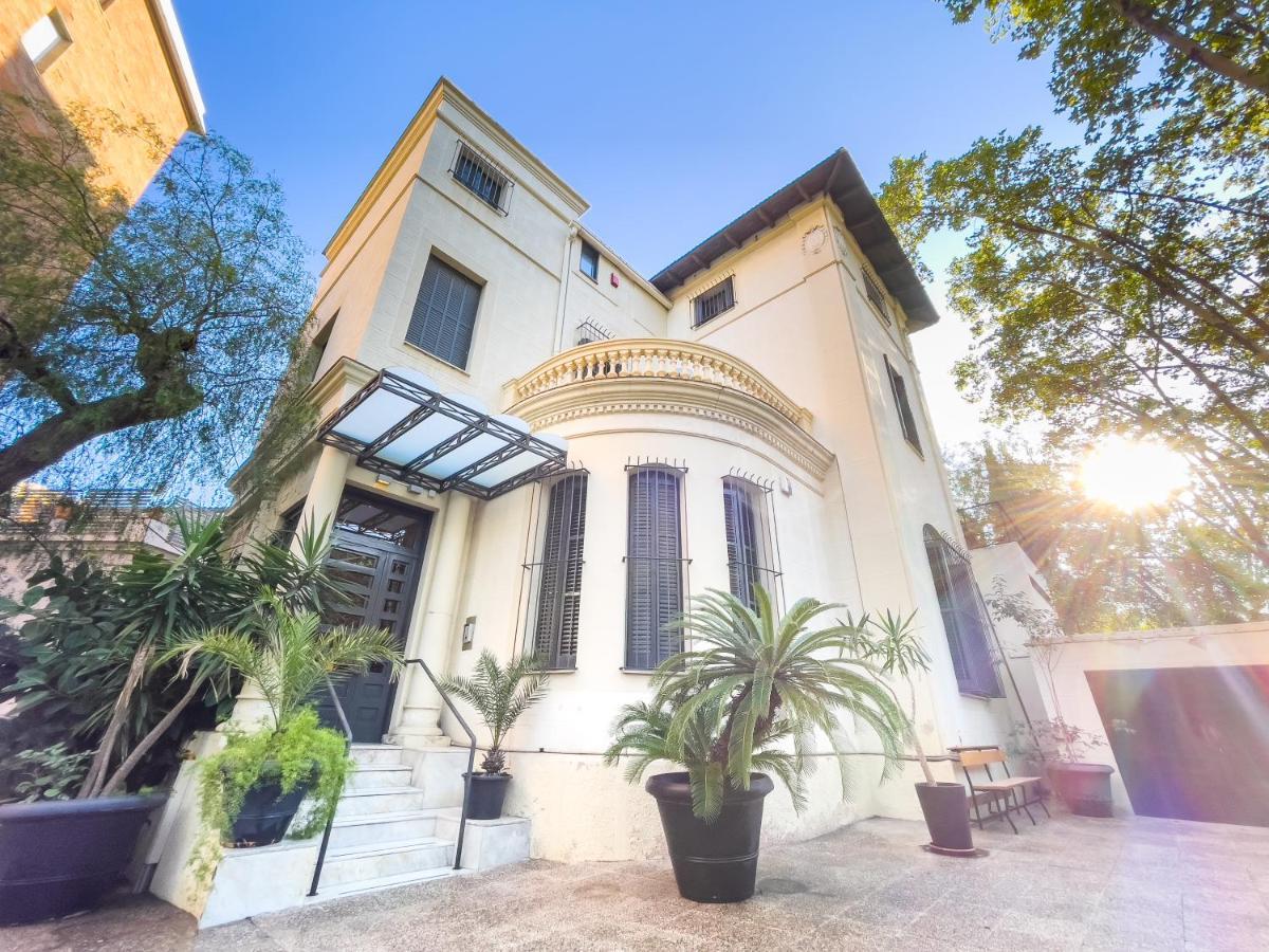 Leevin Student Barcelona Apartment Bagian luar foto