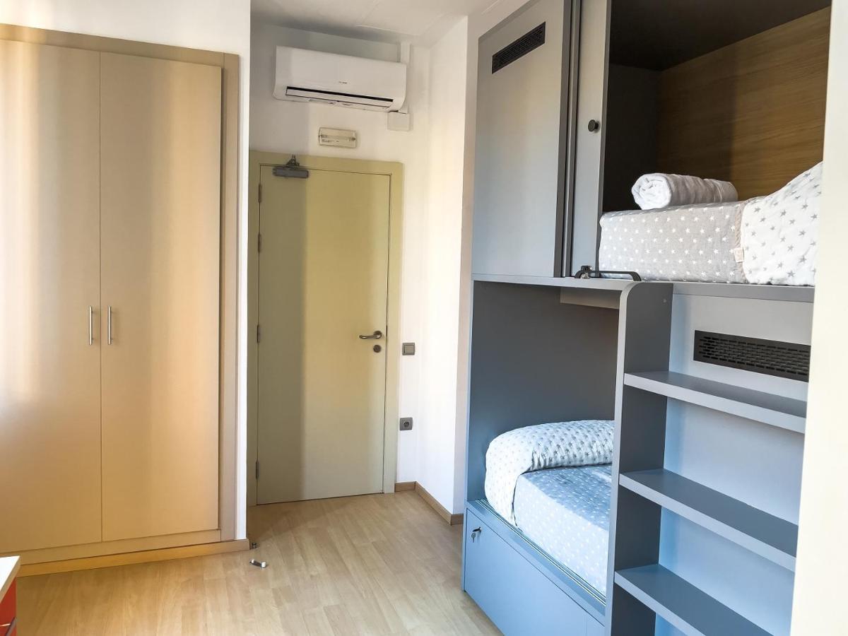 Leevin Student Barcelona Apartment Bagian luar foto